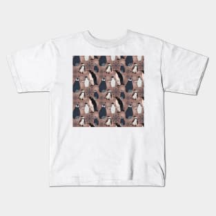 Snowy Penguins - Neutral Kids T-Shirt